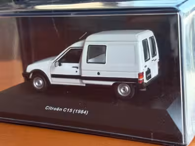 Citroen c15 miniatura